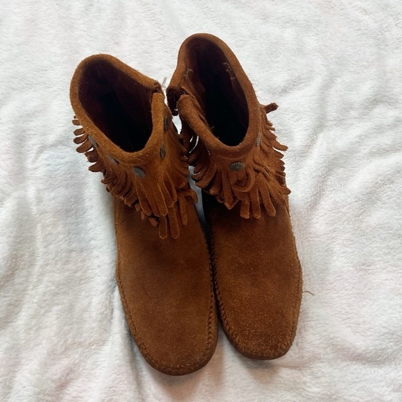 Minnetonka Double Fringe Suede Moccasin Booties Leather Brown Women’s 9 Zip Up - Picture 5 of 9